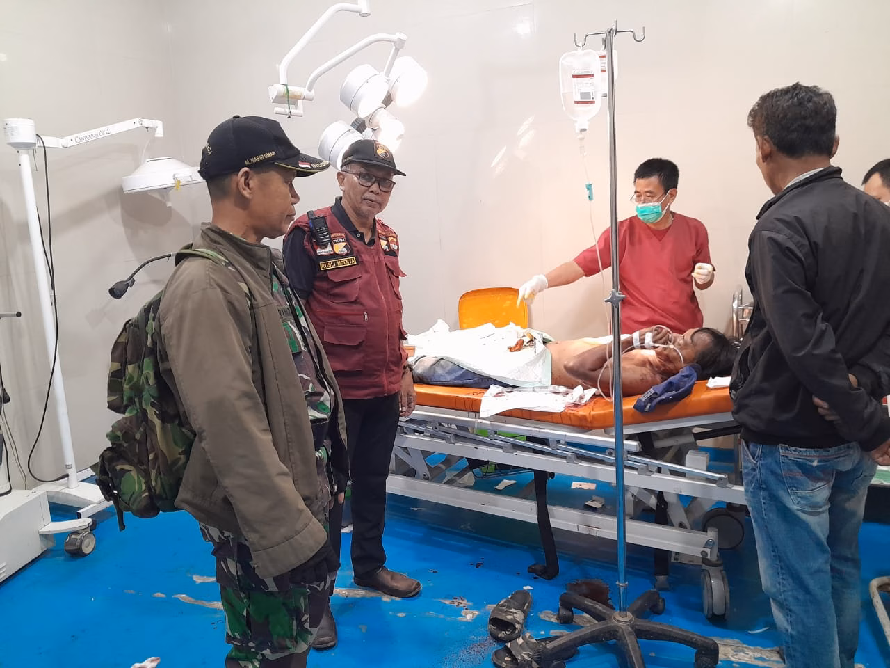 GARA GARA MABUK MIRAS TEBAS TEMAN SENDIRI.