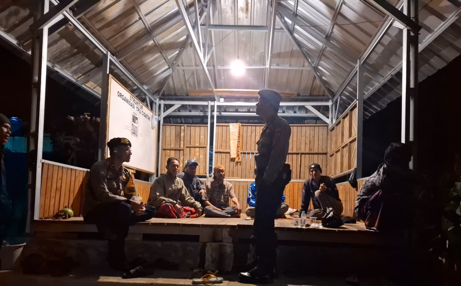 Polisi Kembali Amankan Puluhan Botol Miras dan Knalpot Brong Dalam KRYD