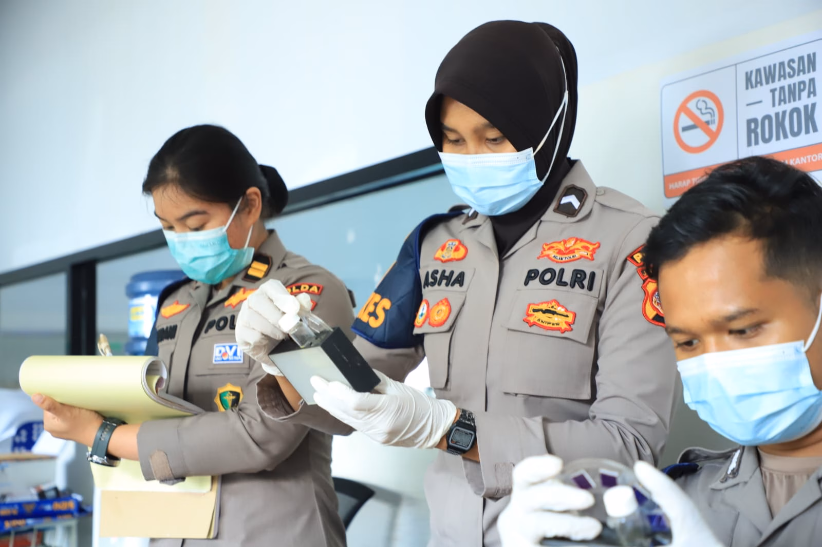 SPPG Polda Jabar Terus Beri Manfaat Bagi Masyarakat, Pastikan Higienitas Lewat Pemeriksaan Ketat