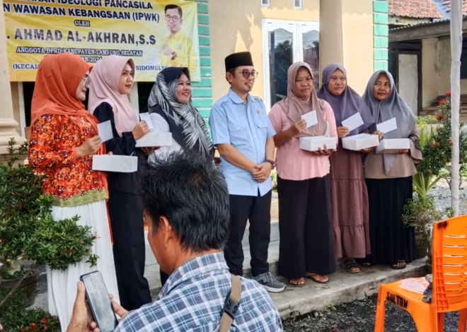Anggota DPRD Lampung Selatan H Ahmad Akhran dari Fraksi Golkar lakukan kegiatan IPWK yang ke 2 di Desa Sukaraja
