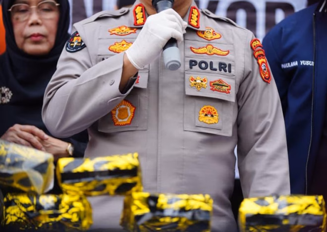 Tekankan Masyarakat Jangan Terjebak Narkoba, Polda Jabar Amankan 17 Kg Sabu dan Ganja dari ‘Segitiga Emas’