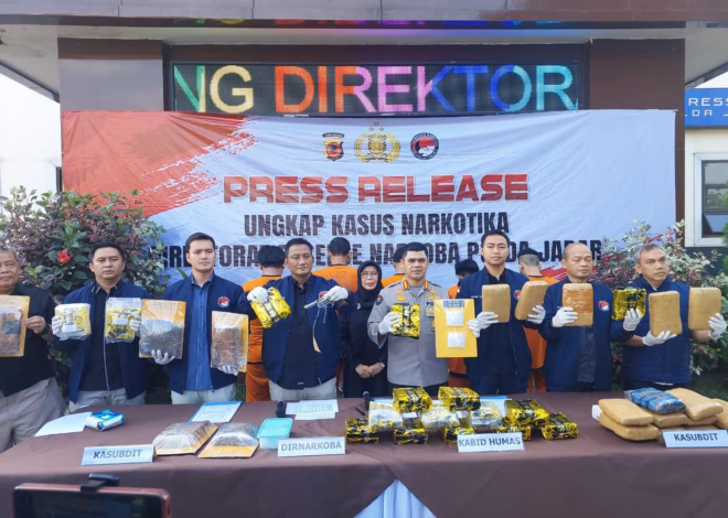 POLDA JABAR TEGASKAN KOMITMEN ASTA CITA PRESIDEN SERTA PERAN PEMUDA BEBAS NARKOBA MENUJU INDONESIA EMAS 2045