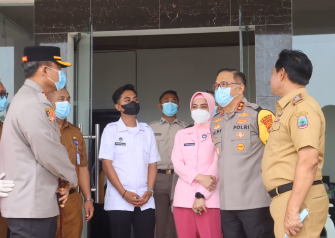 Polisi Salurkan 4.074 Porsi Makanan Bergizi, Kapolda Lampung dan Ketua Bhayangkari Turun Langsung Pantau Distribusi MBG di Polres Lampung Selatan