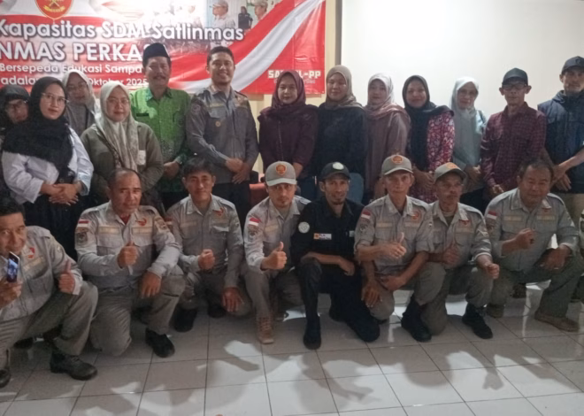 SATLINMAS PERKASA Dorong Kesadaran Warga Lewat Patroli Bersepeda dan Edukasi Sampah