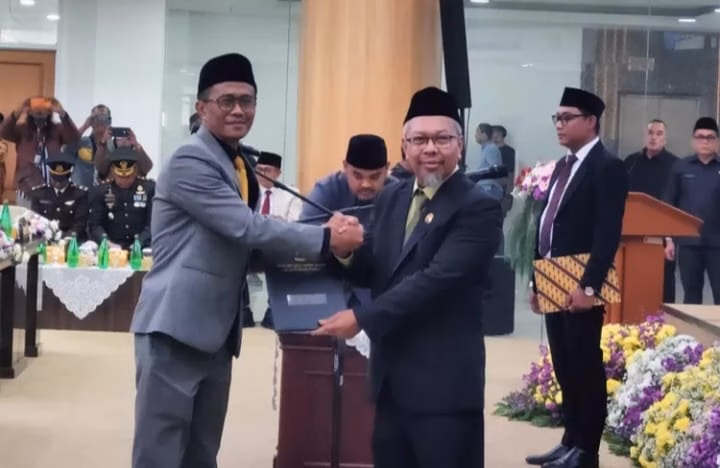 PAW DPRD KBB: Asep Miftah Sofwan Resmi Gantikan Almarhum Lili Suhaeli, Komisi 1 Kembali Lengkap
